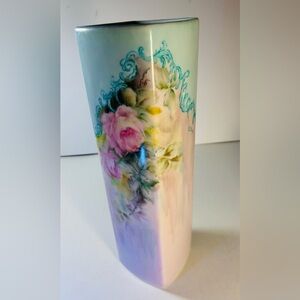 Antique H & Co Selb Bavaria Heinrich 11” Painted Roses Vase Signed Ila Boyd